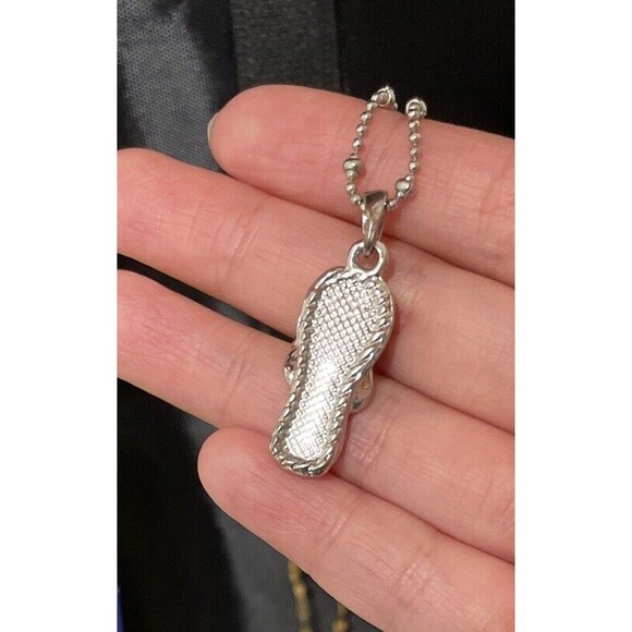 Silver Tone Necklace With Flip Flop Pink Flower Beach Sandal Pendant Jewelry - Picture 6 of 7